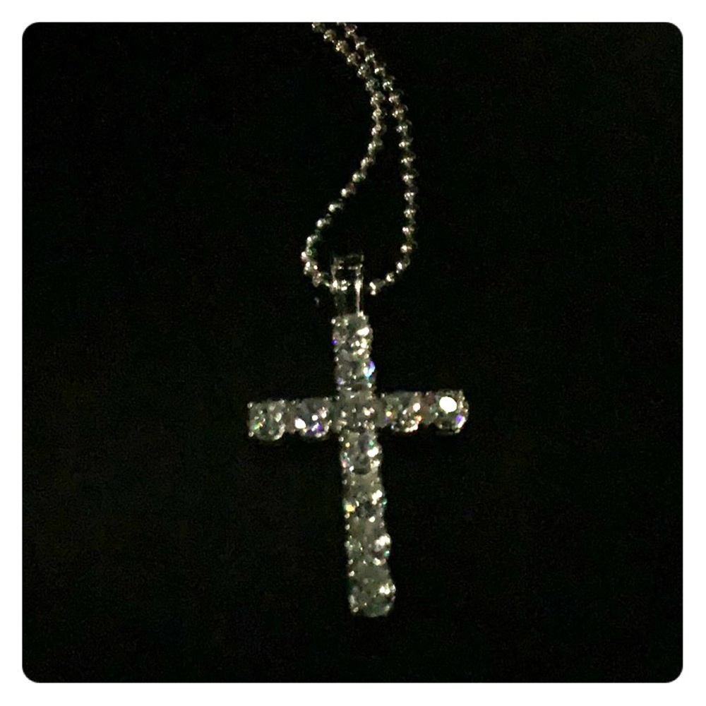Harlembling Cross 5ct Tennis Moon Cut Bead Chain